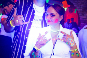 2023-10-28: Neon Glow Party mit DJ Patze